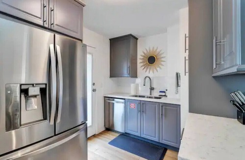 Old Las Palmas Condo | Villa Hermosa Getaway-Walk to Downtown