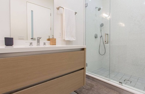 Melrose Villa | Villa In Center Of West Hollywood Pool 5 bedroom Piano