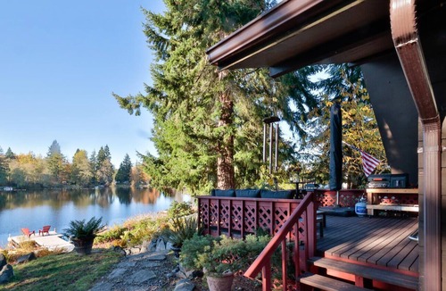 Lake Goodwin House | Villa Loma.. Romantic Saltbox Cabin