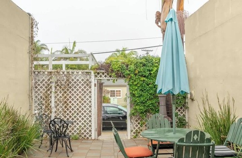 Beach Barber Tract Cottage | Villa Solana Secret Surf Shack 5minute walk2Beach