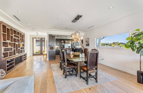 Studio City House | Villa with incredible Views!