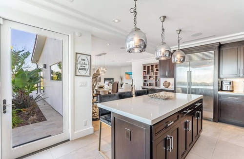 Studio City House | Villa with incredible Views!