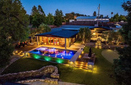 Healdsburg House | Villa With Pool, Hot Tub And Tastings Included