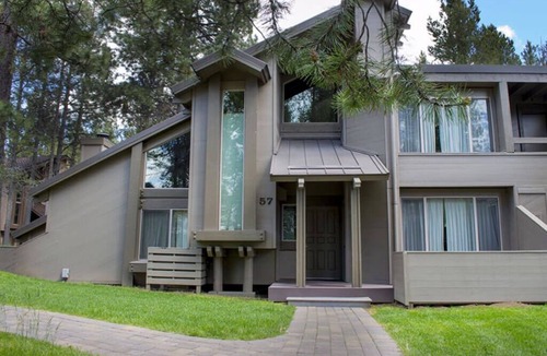 Tennis Village Condo | Village Lodge with Access to Exclusive Golf