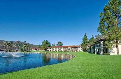 Lawrence Welk Resort Village Resort | Villas on the Green at the Welk Resort
