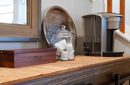 Freestone House | Vintage Modern Downtown Sebastopol