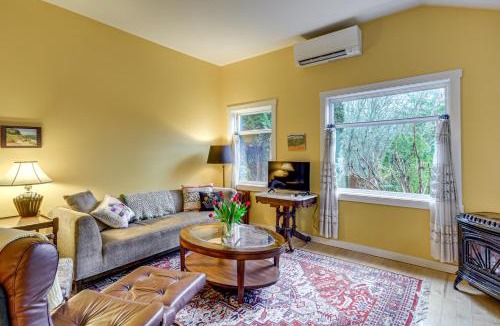 Port Hadlock House | Walk to Irondale Beach Park! Family Haven w/Yard