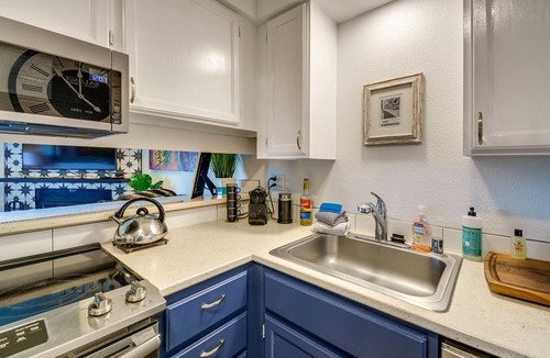 Ocean Shores Condo | Walk to the Beach: Ocean Shores Condo!