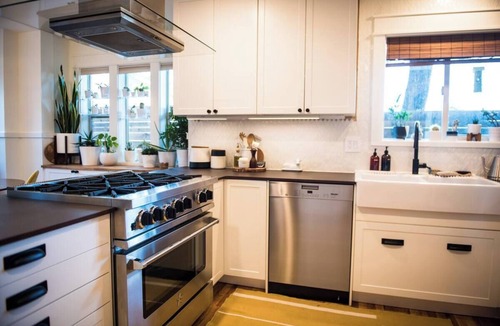 Old Bend House | Walk to the River! Incredible Home in the ♥ of Old Bend