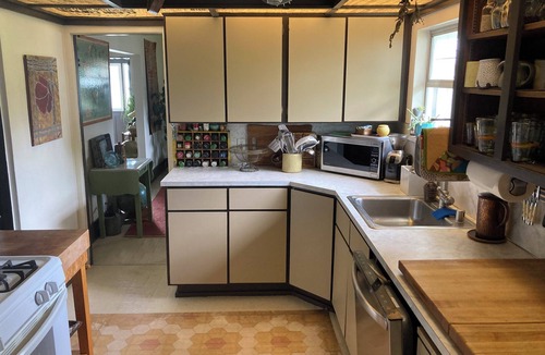 Endolyne Cottage | Waterfront Beach Cottage on Puget Sound/West Seattle