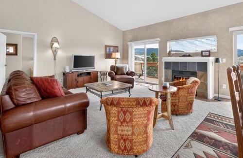 Fraser Villa | Waterside West B301