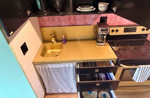 Bremerton Apartment | Waterview Escape - Scenic Views, Sunroom & Patio