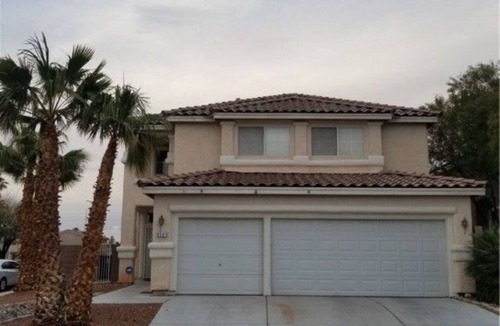Las Vegas House | Welcome to our charming and cozy retreat in the heart of Las Vegas