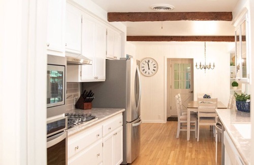 Redding House | Welcome to relaxed luxury at Charlie's Place!