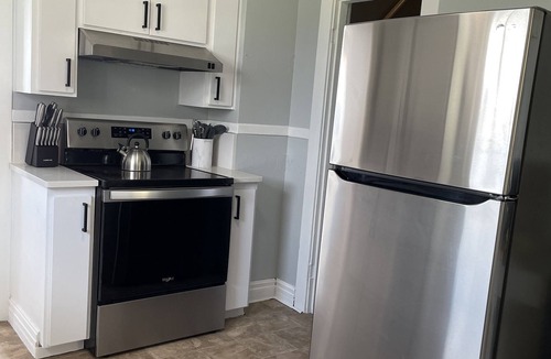 Central Tacoma House | Welcome to S 25th St.! 2 BR 1 BA + Bonus Space