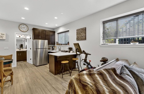 King Apartment | Welcome to the Golden Nest