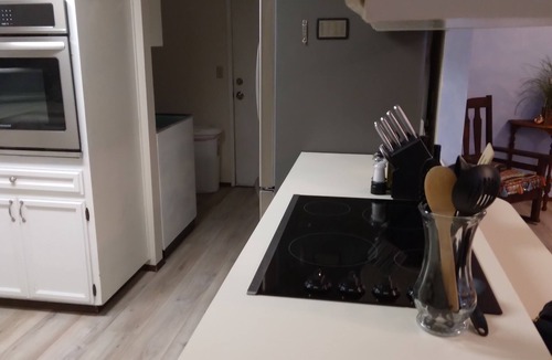 East Olympia Bed & Breakfast | Welcome to Wildwood Cottage Shared Lodging -short term stays for professionals.