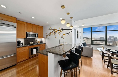 Columbia Apartment | Welcome to Zenzilla, Resort-Style Residence!