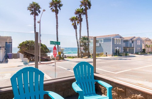 South Oceanside Condo | Well-equipped condo with beach access, W/D & amazing location