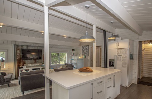 Tahoe Pines Cabin | West Shore Retreat: Bright, cheery 3 bedroom / 2 bath West Lake Tahoe cabin