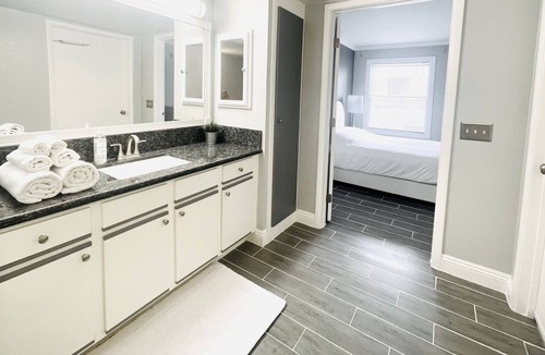 Silverado Ranch Condo | WFH in a Modern Condo in Central Vegas / Henderson