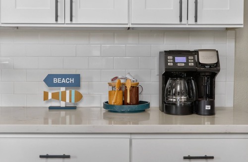 Tillamook House | Where Game Nights Meet Beach Days! Sleeps 12
