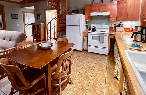 Port Orford House | Whimsy by the Sea - House in Port Orford, OR