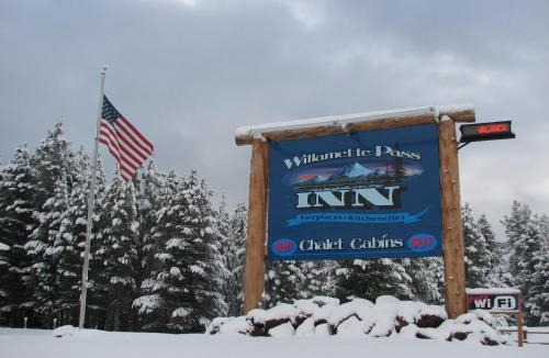 Crescent Ski Chalet | Willamette Pass Inn & Chalets