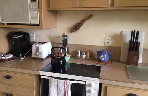 Eugene House | Wine Country Villa Guest House