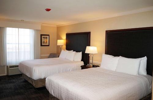 Meridian Hotel | Wingate by Wyndham Bellingham Heritage Inn