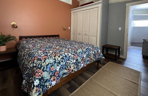 Winthrop House | Wolf Creek Apartment