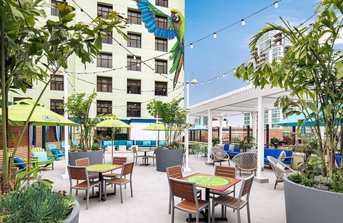 East Village Hotel | Wonderful Place To Stay! 3 Relaxing Units, Short Drive to Coronado Beach!