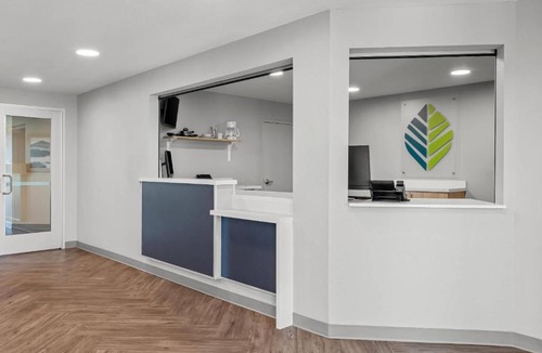 Manteca Hotel | WoodSpring Suites Manteca - Stockton South