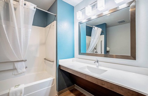 Rural Estates Hotel | WoodSpring Suites Naples East