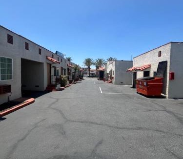 Lynwood Hotel | World Motel