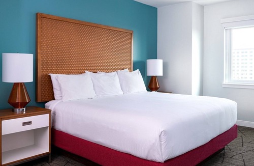 Anaheim Resort Resort | WorldMark Anaheim - 2 Bedroom Queen