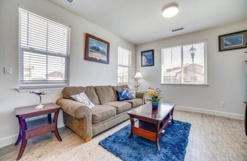 Sparks Apartment | WWII Aviation-Themed Apt in Sparks: Near Parks!
