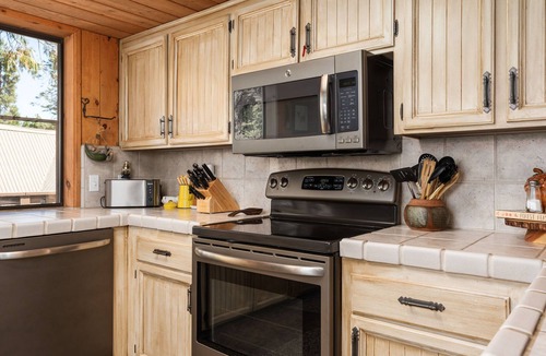 Sierra Cedars Cabin | Wyldwood | 3 bedroom+LOFT & BAR!