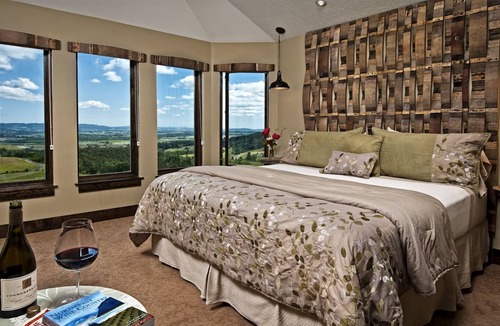 McMinnville Bed & Breakfast | Youngberg Hill