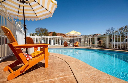Kanab Apartment | Your National Park Getaway l King and Queen Suite