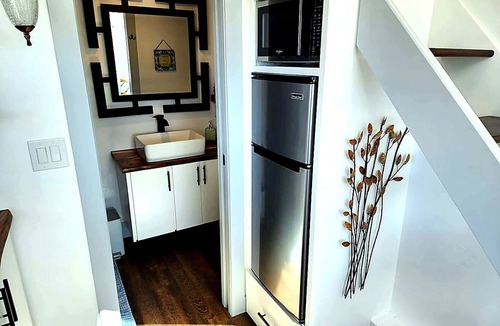 Apple Valley House | Zion Stargazing Oasis Pet-Friendly Stay