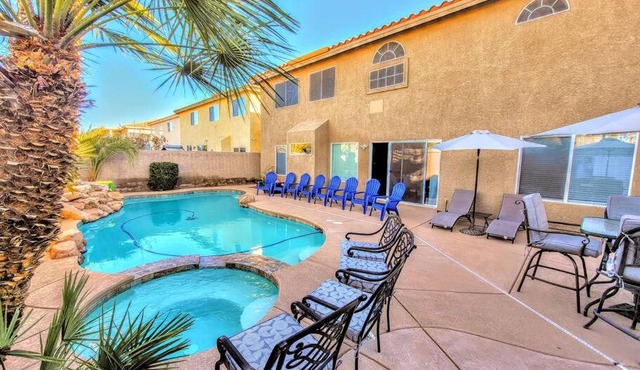 #24Villa w/Pool&Spa: mins to LVStrip/Green Valley