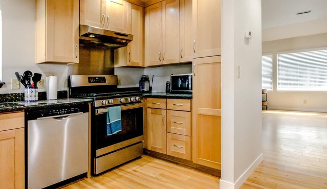 3 bedroom Single family house close to park