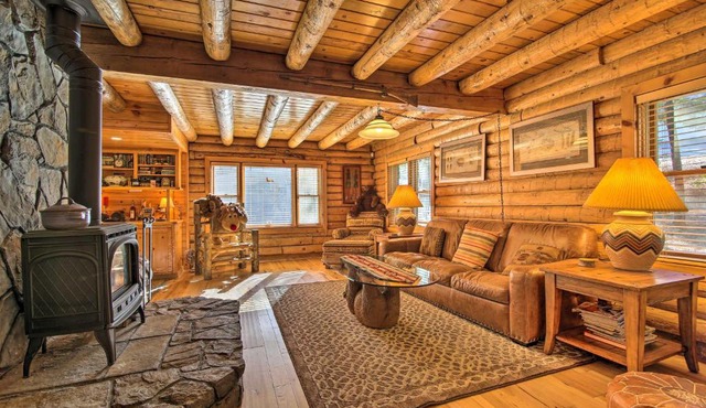 5 Mi to Hiking: Custom Cabin w/Deck in Arnold!