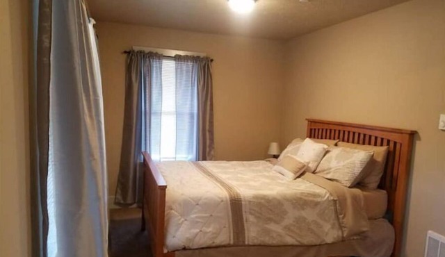 5th Avenue Suites #5