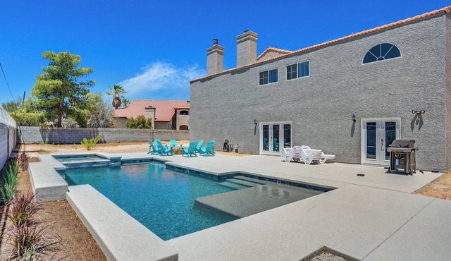 8 Bedroom 4, 19 Bds Free Spa Heat, Basketball Hoop