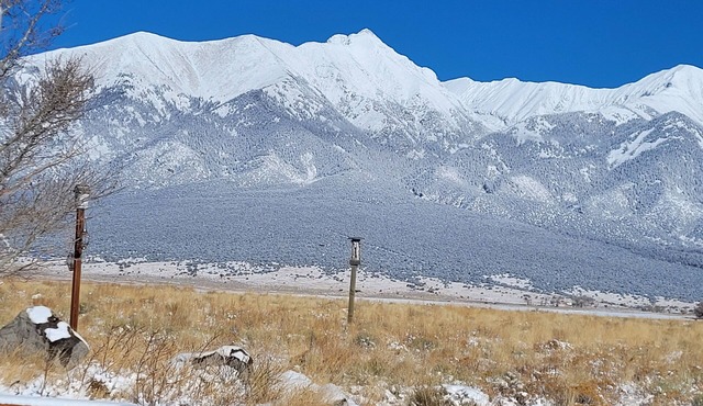 A STUNNING OFF GRID PROPERTY, FORT GARLAND, CO Wild Wind Manor