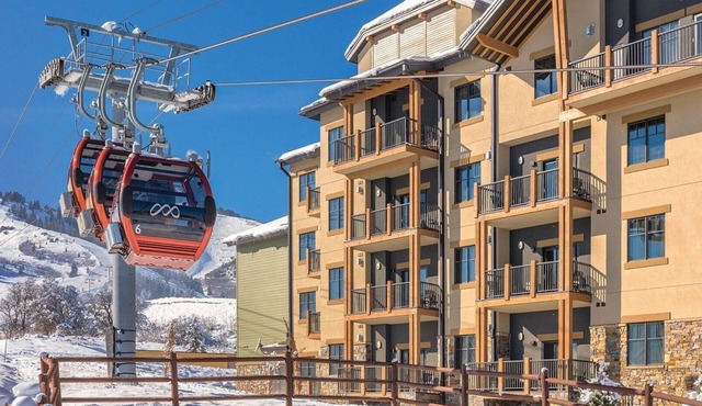 Adventure Awaits – 1BR Wyndham Park City Resort Stay