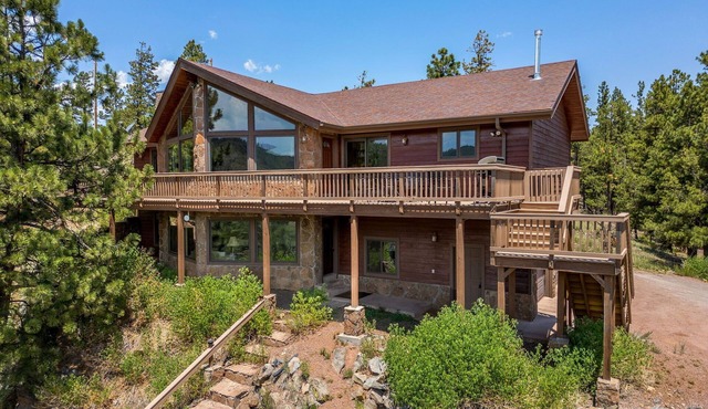 Antler Ridge Ridgehouse