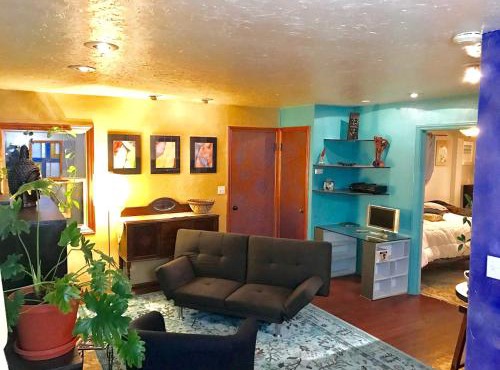 Artistic Garden Retreat